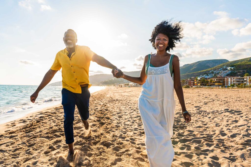couple-on-beach